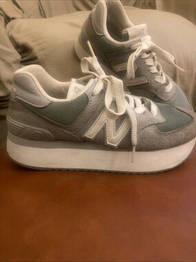 New Balance Women's Gray and White Platform Sneakers